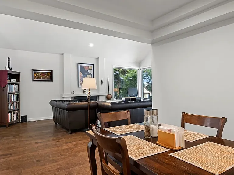 9032 Gleneagle Dr — Photo 6