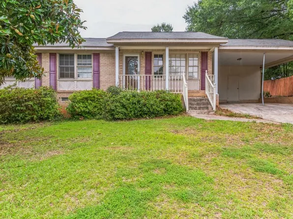 121 Avery Ln, Columbia, SC 29212