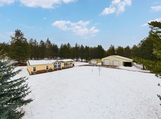 166 Hoover Rd, Blanchard, ID 83804