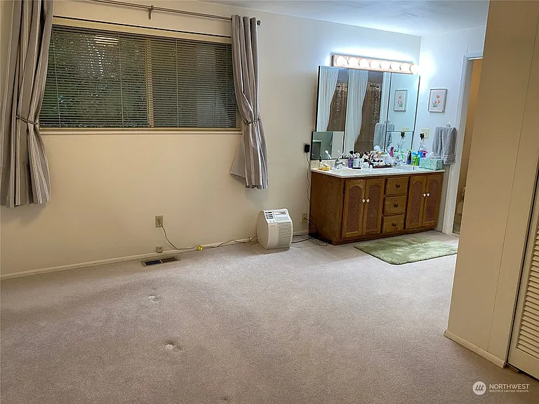 3045 165th Pl NE — Photo 15