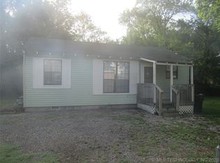 1425 W Quarles St, Claremore, OK 74017