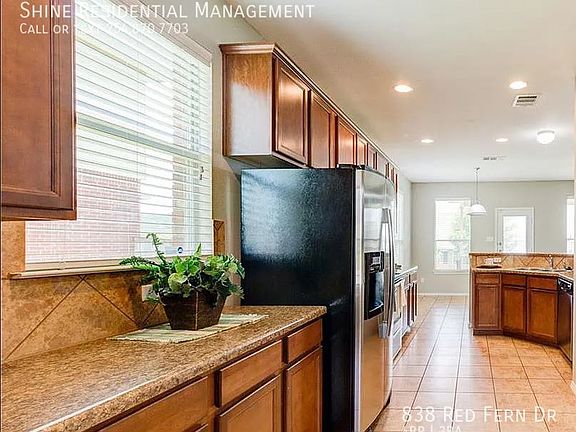 3rd image of 838 Red Fern Dr