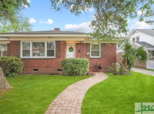12 E 54th St, Savannah, GA 31405