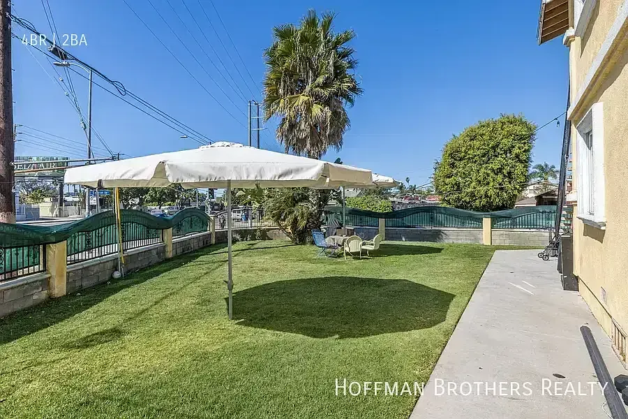 1552 S Cochran Ave Los Angeles, CA 90019 — Photo 4