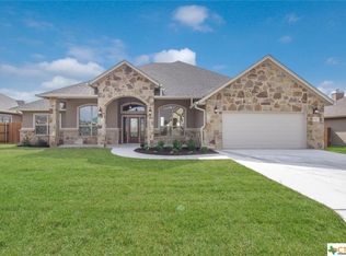 1140 Creekside Pond Rd, Seguin, TX 78155