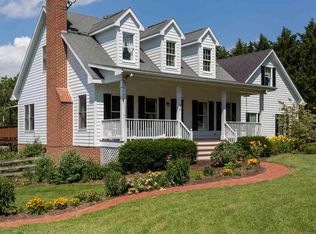 15 Smoky Row Rd, Staunton, VA 24401