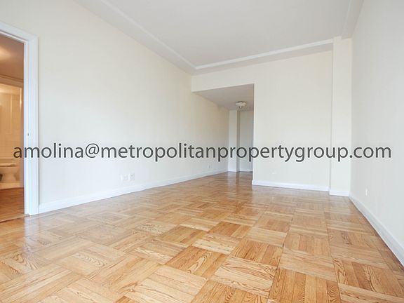 2nd image of 30 Park Ave APT 20P