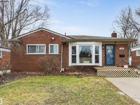 22508 Raymond Ct, Saint Clair Shores, MI 48082