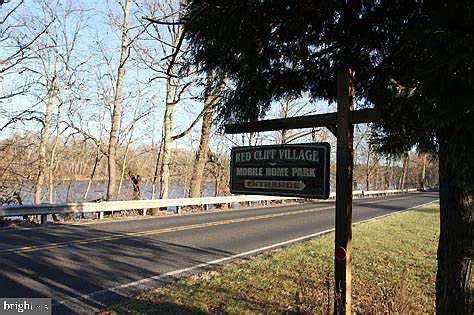 3rd image of 14 Red Cliff Village Ln