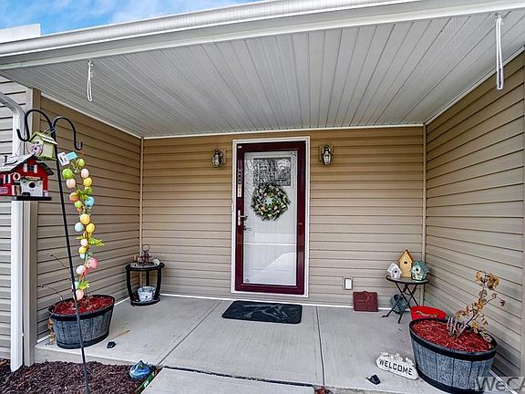4th image of 163 Dealey Dr