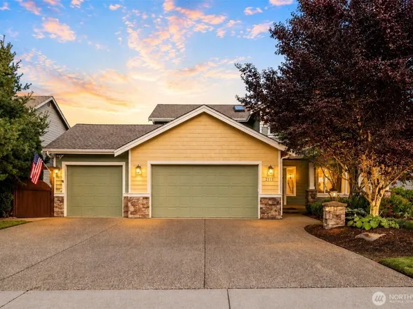 2915 219th Avenue E, Lake Tapps, WA 98391