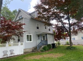 112-114 Albright Ave, Stratford, CT 06614