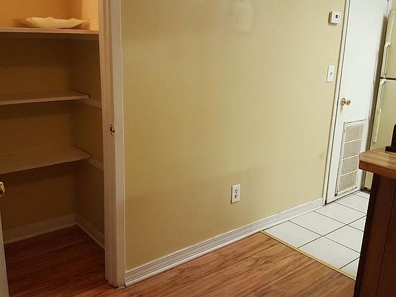3rd image of 6320 W Fairfield Dr APT D