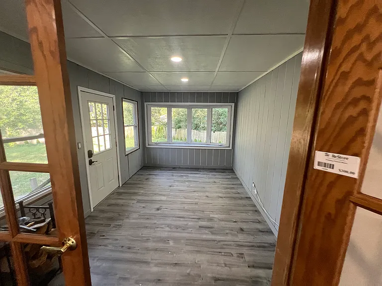 4N255 Route 83 — Photo 15