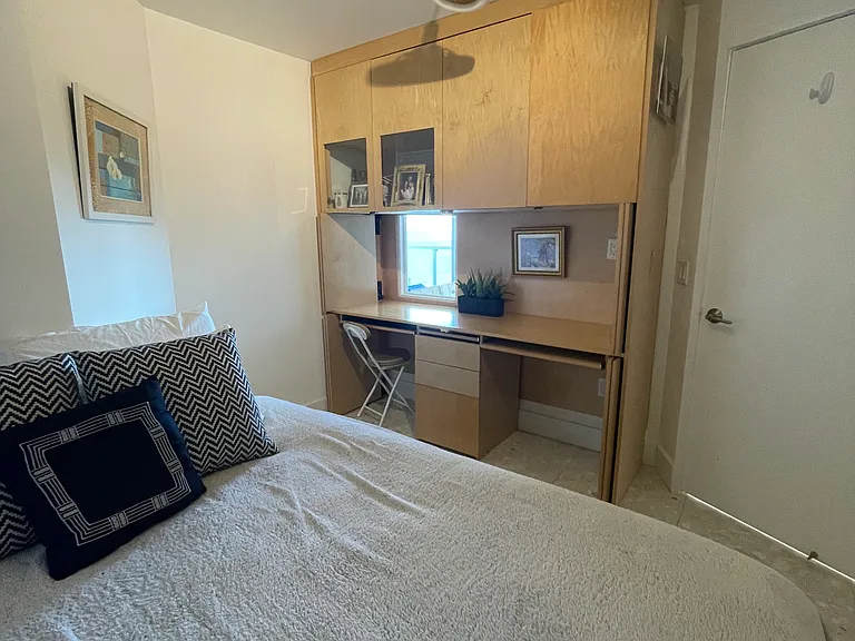 Room with desk