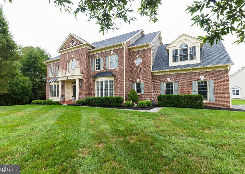 1st image of 14004 Virginia Cedar Ct