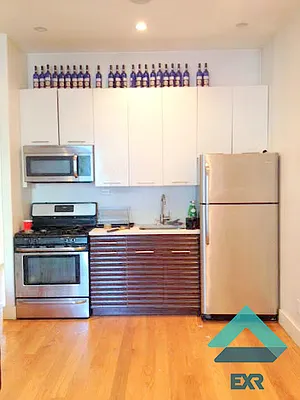 Rented by EXR | media 53