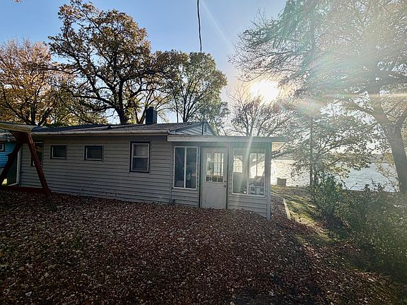 2nd image of 30519 Bonanza Rd