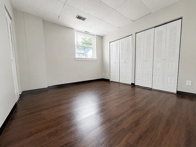 1743 Culbertson Ave — Photo 5