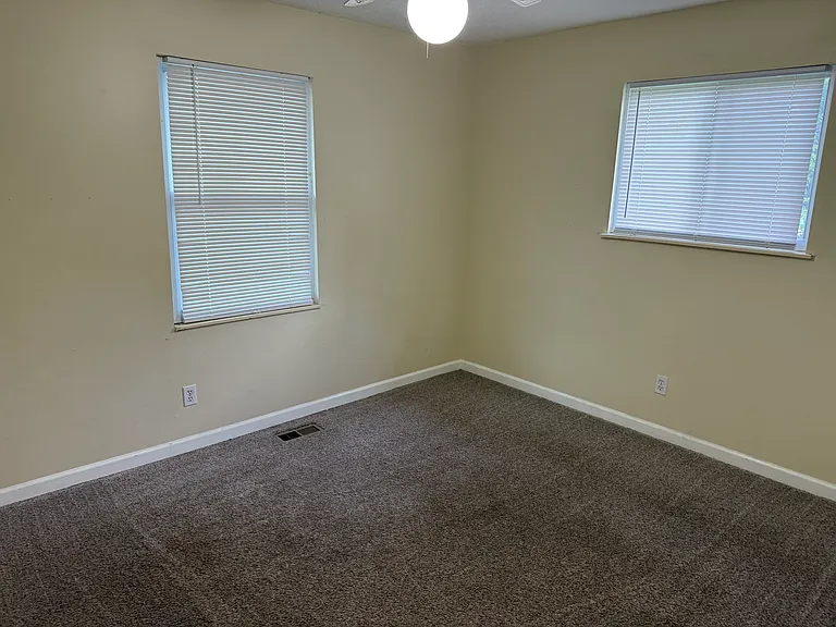 1440 Elba Dr — Photo 19