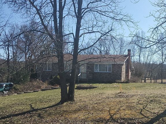 2nd image of 312 Leslie Rd