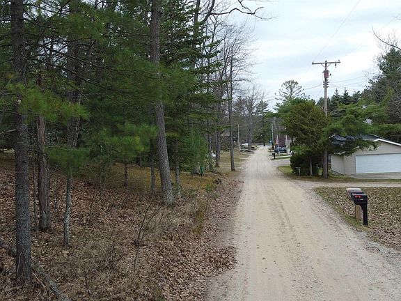 3rd image of X Miller Dr