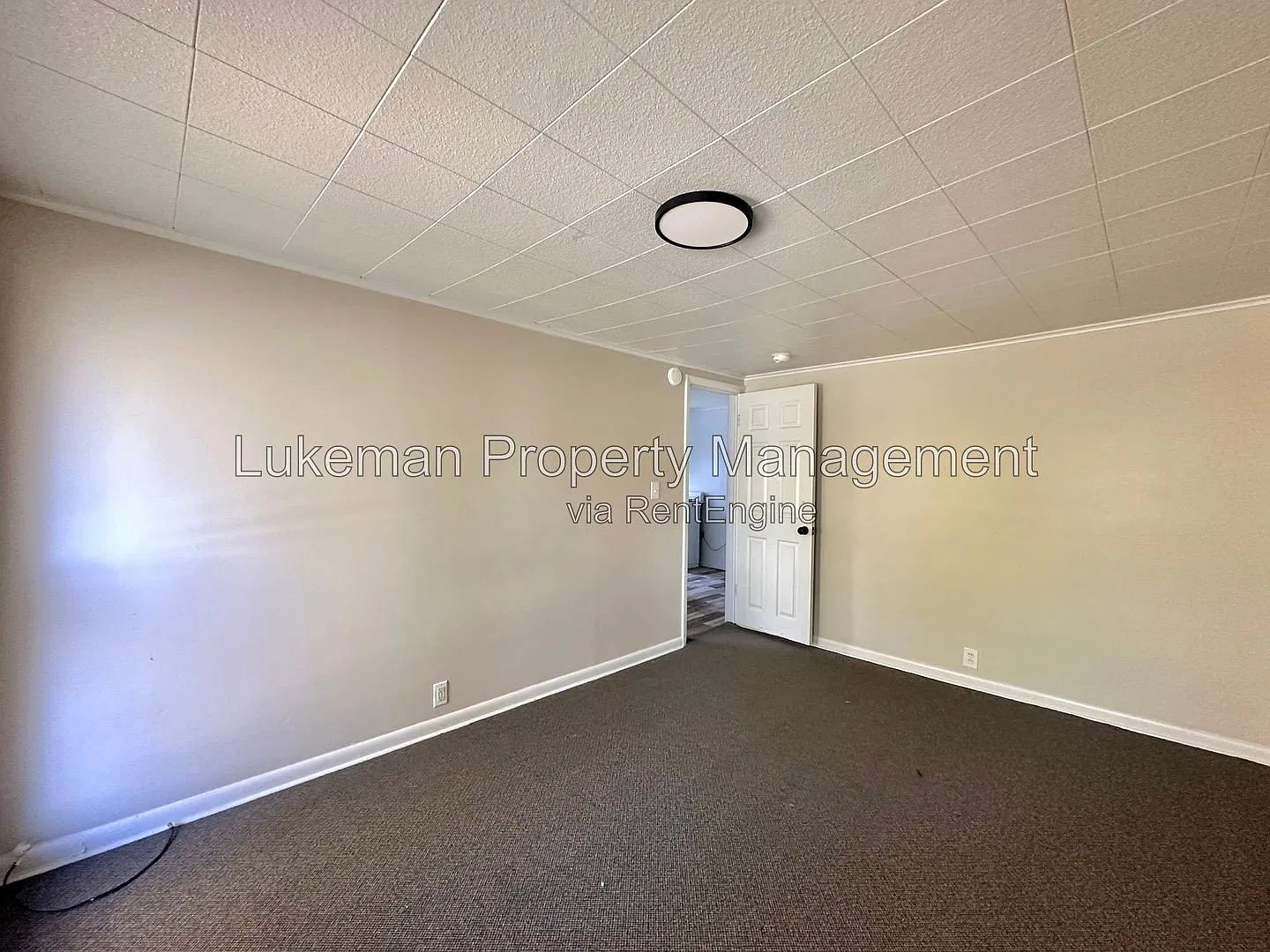 1 bed, 1.0 bath, $850 — Photo 2