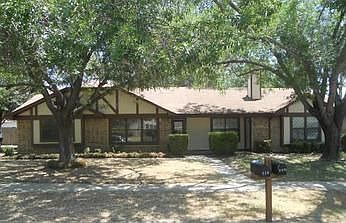 1st image of 810 Midcreek Dr