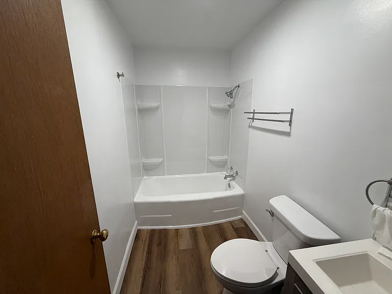 1701 E Southern Ave — Photo 15