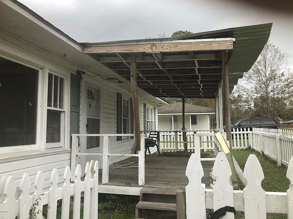 2nd image of 12085 Vada Dr