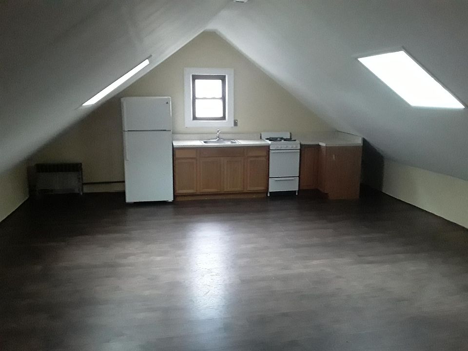 1st image of 18202 89th Ave #3