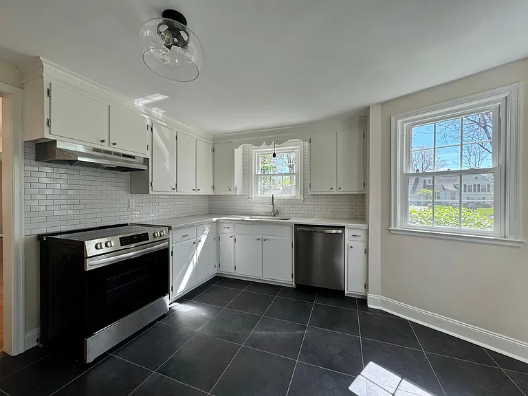4270 Circle Ct — Photo 5