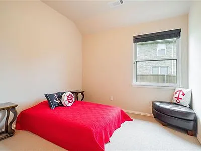 644 Maize Rd — Photo 14