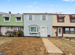 70 Rittenhouse Dr, Willingboro, NJ 08046