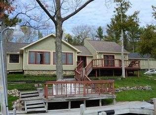 9111 Clam Lake Rd, Bellaire, MI 49615