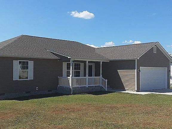 3 Bedroom 2 Bath Winchester — Photo 1