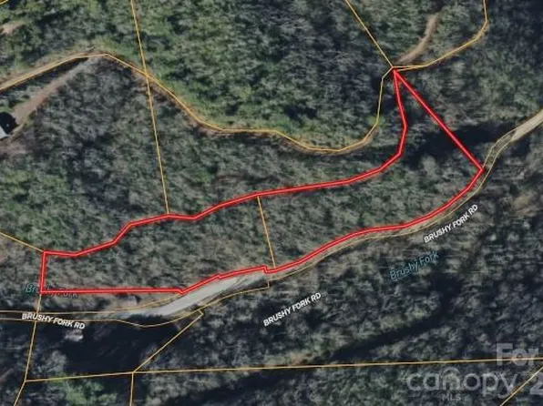 500 Brushy Fork Rd, Sylva, NC 28779