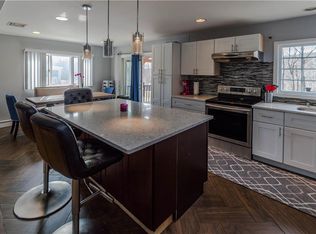 20 Depalma Dr, Highland Mills, NY 10930