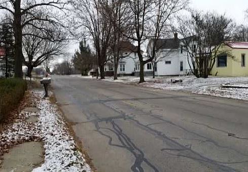 2nd image of 501 E Main St