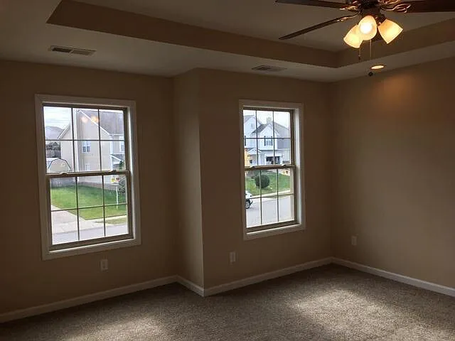 976 Cobble Dr — Photo 13