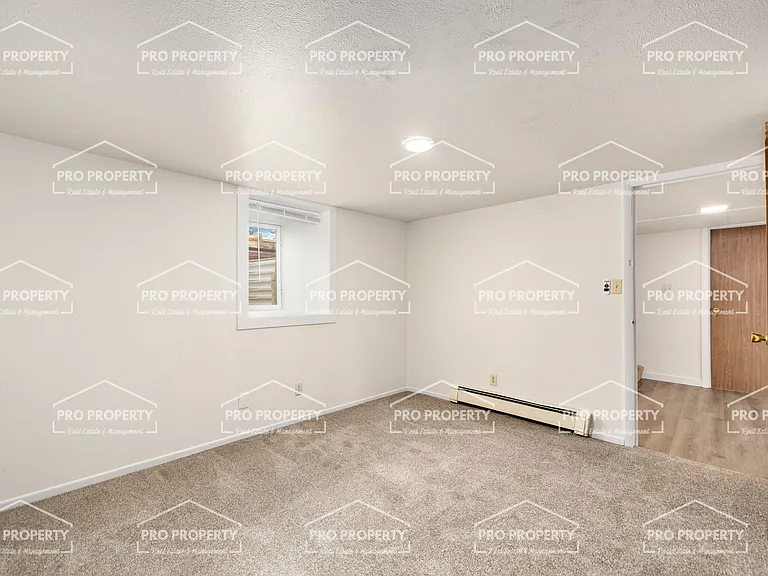 442 E 13th St #B — Photo 13