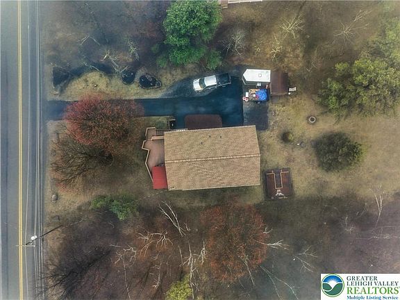 4th image of 539 Old Stage Rd