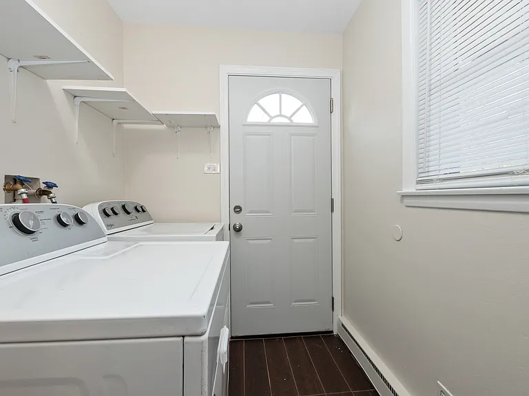 11015 S Lloyd Dr #1 — Photo 13