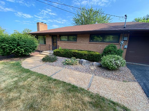 4th image of 4816 Hillview Ter