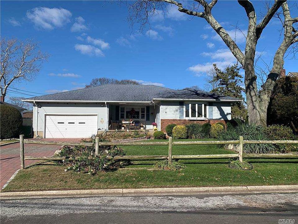 1st image of 31 Kennedy Ave