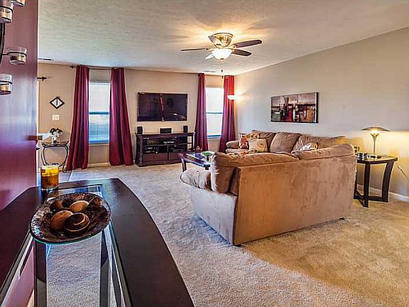 3rd image of 7138 Burlat Ln