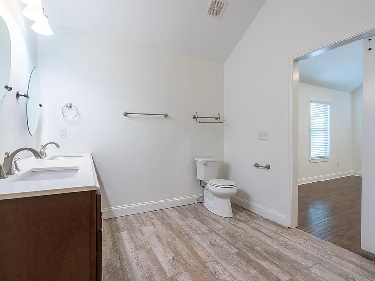 634 Stokeswood Ave SE — Photo 19