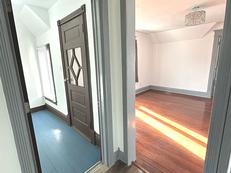 408 S Gardiner Ave #2 — Photo 9