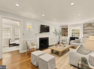 6038 Fort Hunt Rd, Alexandria, VA 22307