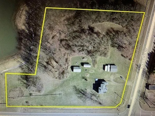 5684 S Old State Rd photo 1